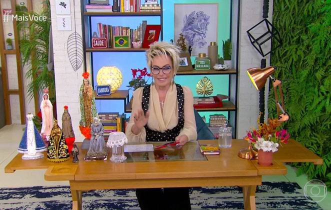 O preto e branco ganhou uma roupagem fashionista