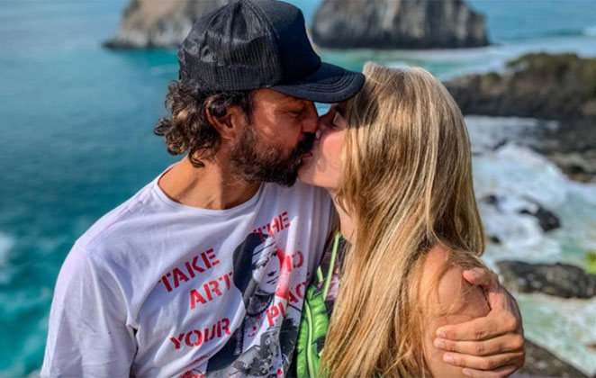 Gabriel O Pensador com a namorada Gabriela Vicente