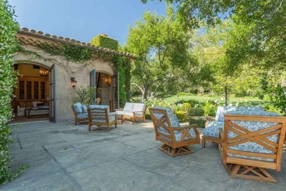 Área de descanso no jardim