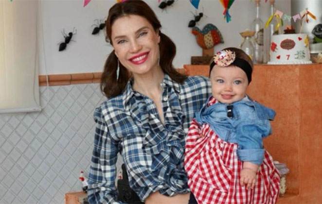 Júlia Pereira celebra mesversário de sua filha Suzanne