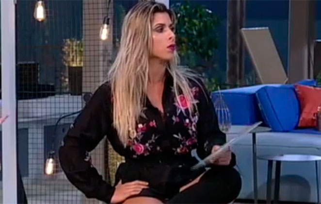 A fazenda': Ana Paula Minerato desabafa contra Dinei e xinga o ex-jogador  ao vivo - TV e Lazer - Extra Online