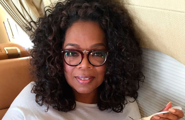 F5 - Celebridades - Apresentadora Oprah Winfrey doa US$ 10 mi para ajudar  afetados pela pandemia da Covid-19 - 03/04/2020