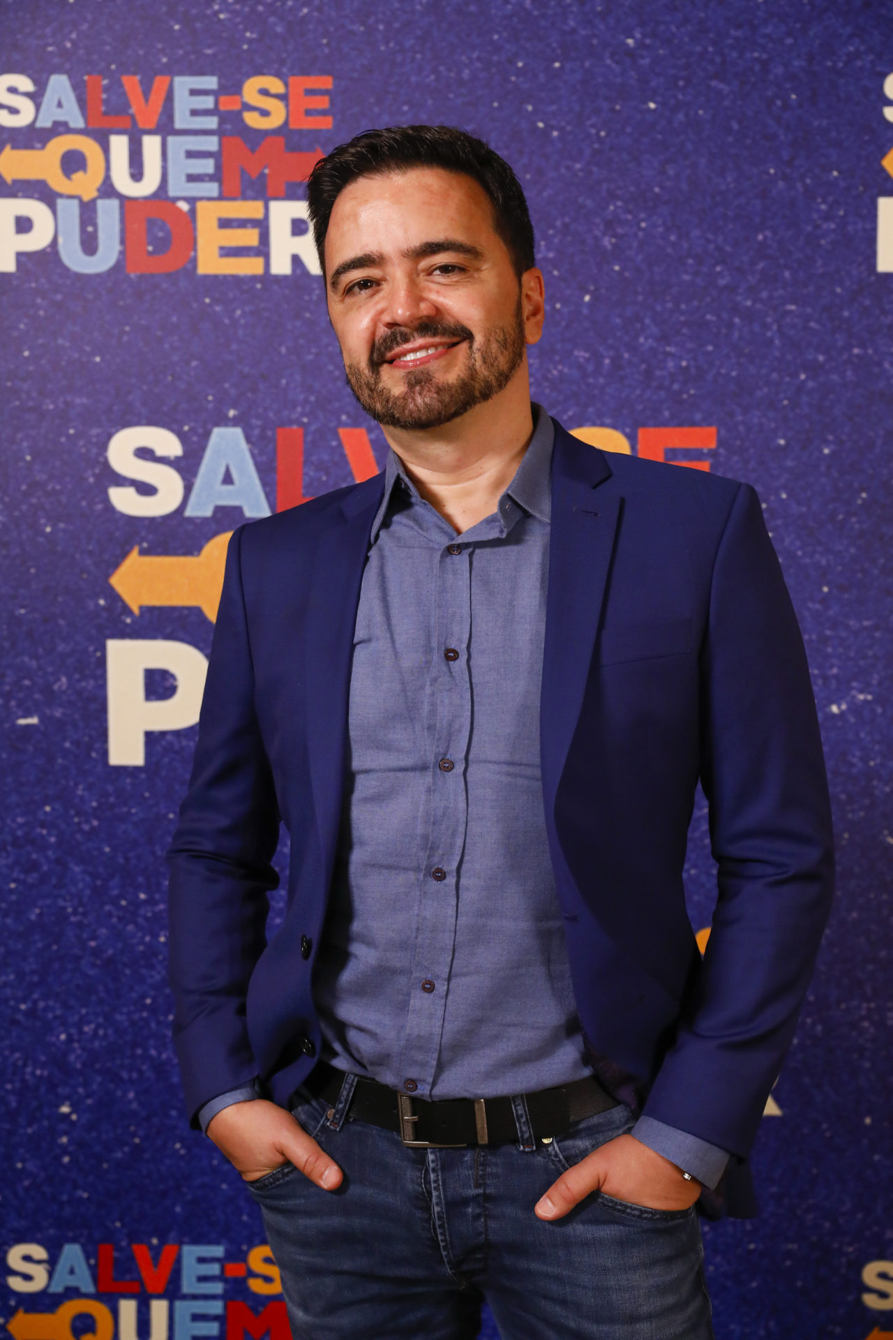 Daniel Ortiz autor de novelas