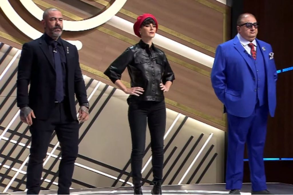 Henrique Fogaça, Helena Rizzo e Erick Jacquin na oitava temporada do Masterchef