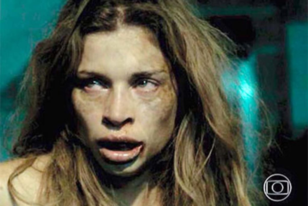 Grazi Massafera em cena de Verdades Secretas