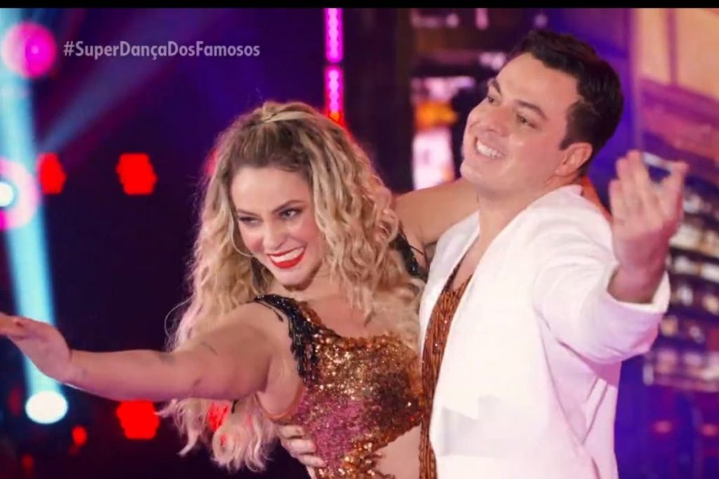 Paolla Oliveira vence o Super Dança dos Famosos