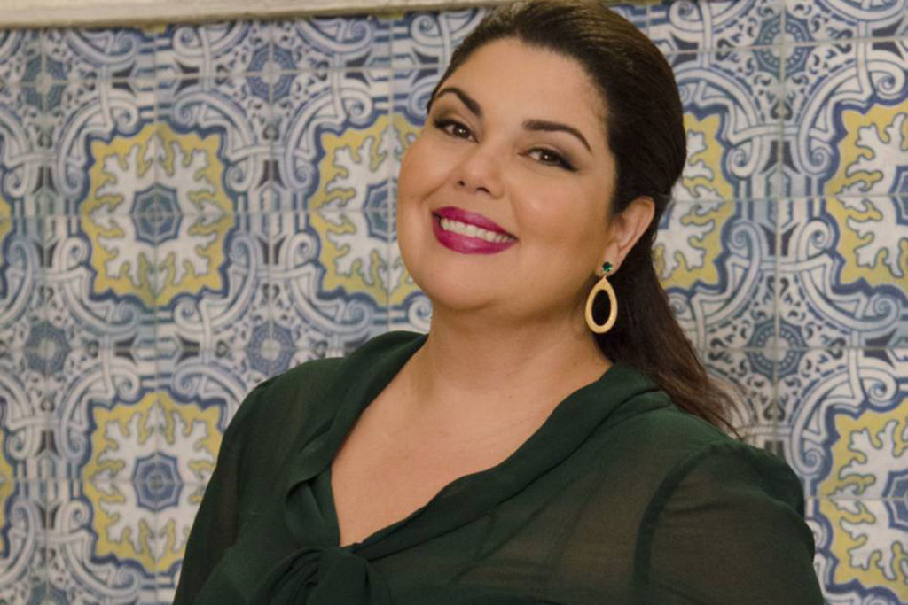 Perséfone, personagem de Fabiana Karla em Amor à Vida