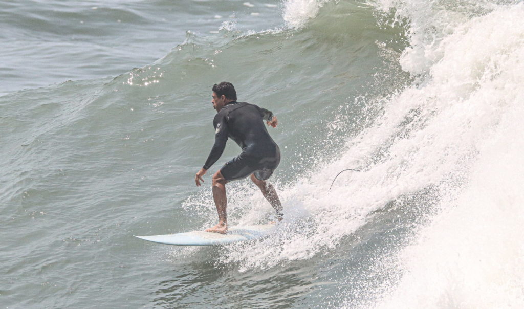 Caua Reymond na praia