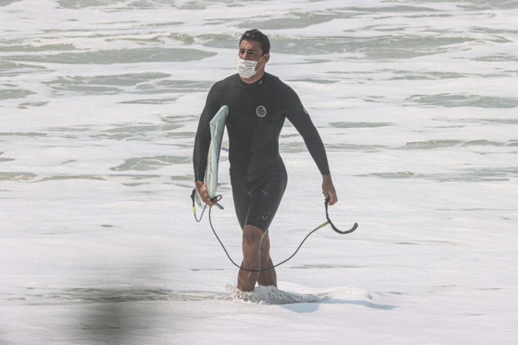 Caua Reymond na praia
