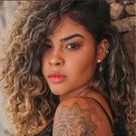 Sthefane Matos selfie sensual