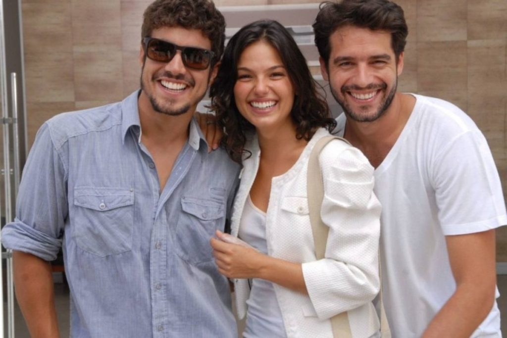 Ti Ti Ti - Edgar fica com ciúmes de Marcela com Renato