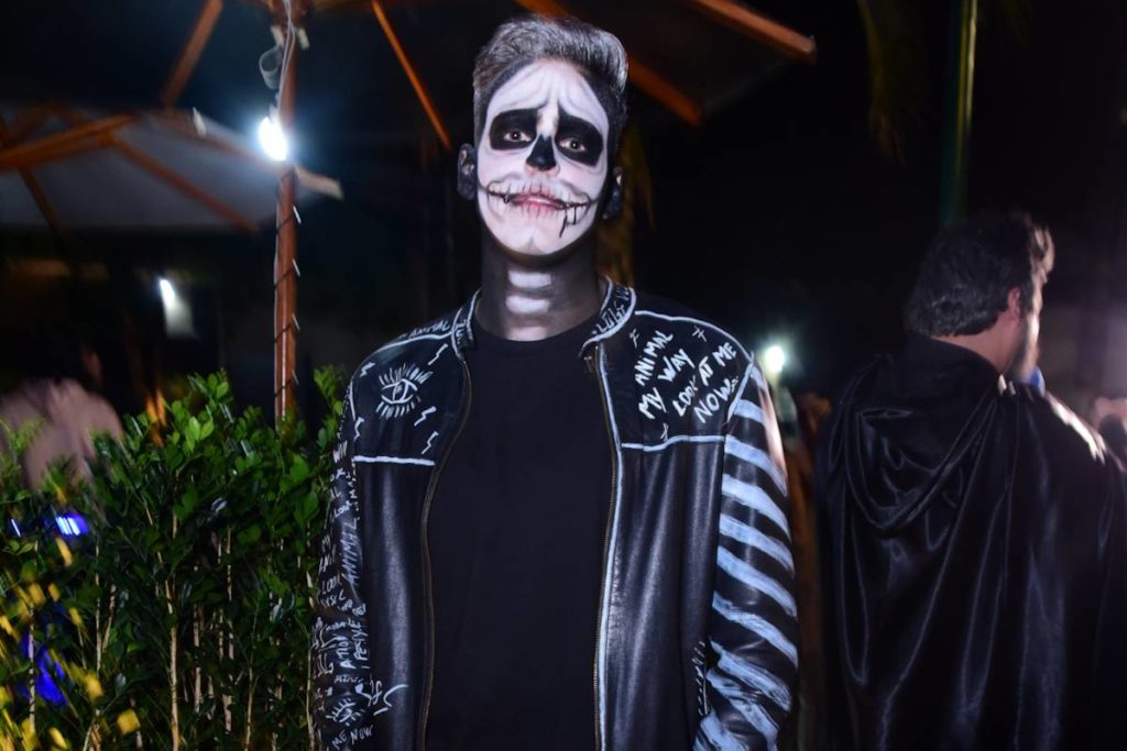 John-Vlogs-na-festa-de-halloween