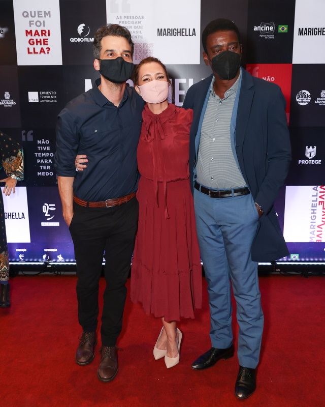 Wagner Moura, Adriana Esteves e Seu Jorge