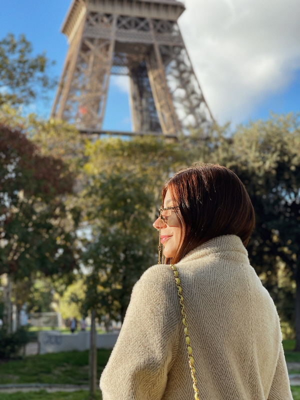 Yá Burihan em Paris