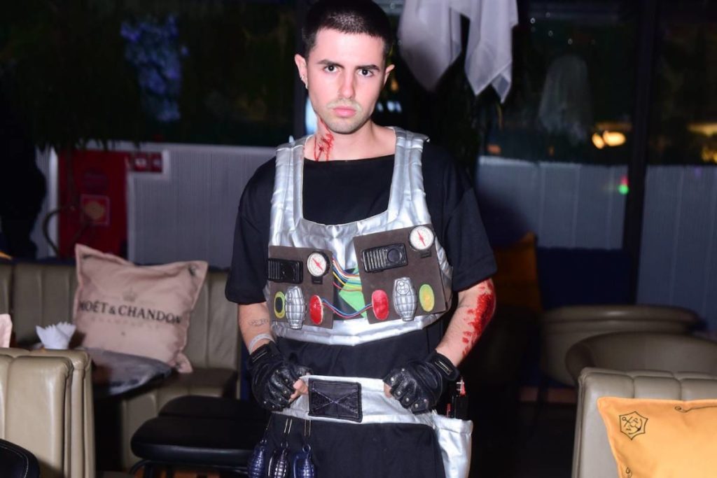 bruno-magri-na-festa-de-halloween