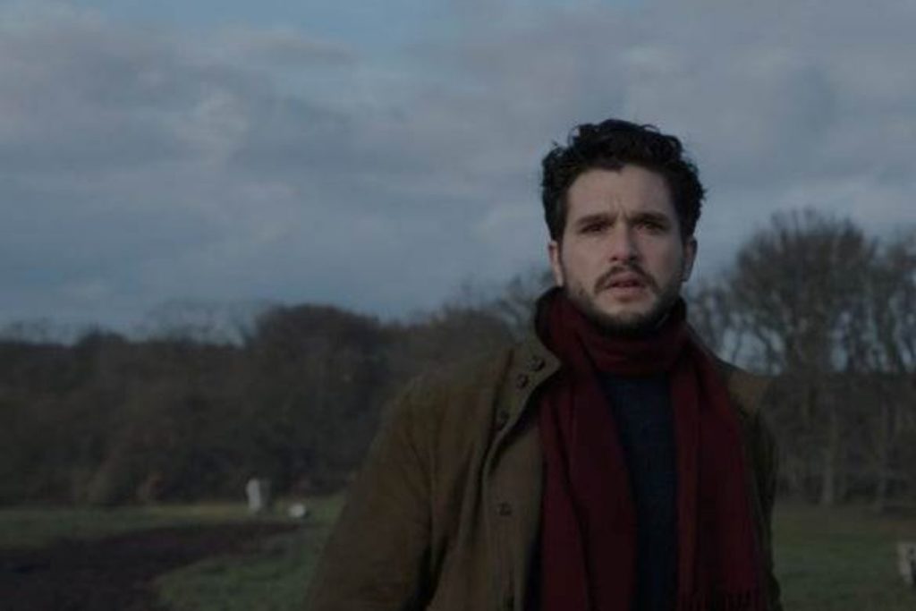 dane whitman (kit harington) assustado em cena de eternosdane whitman (kit harington) assustado em cena de eternos