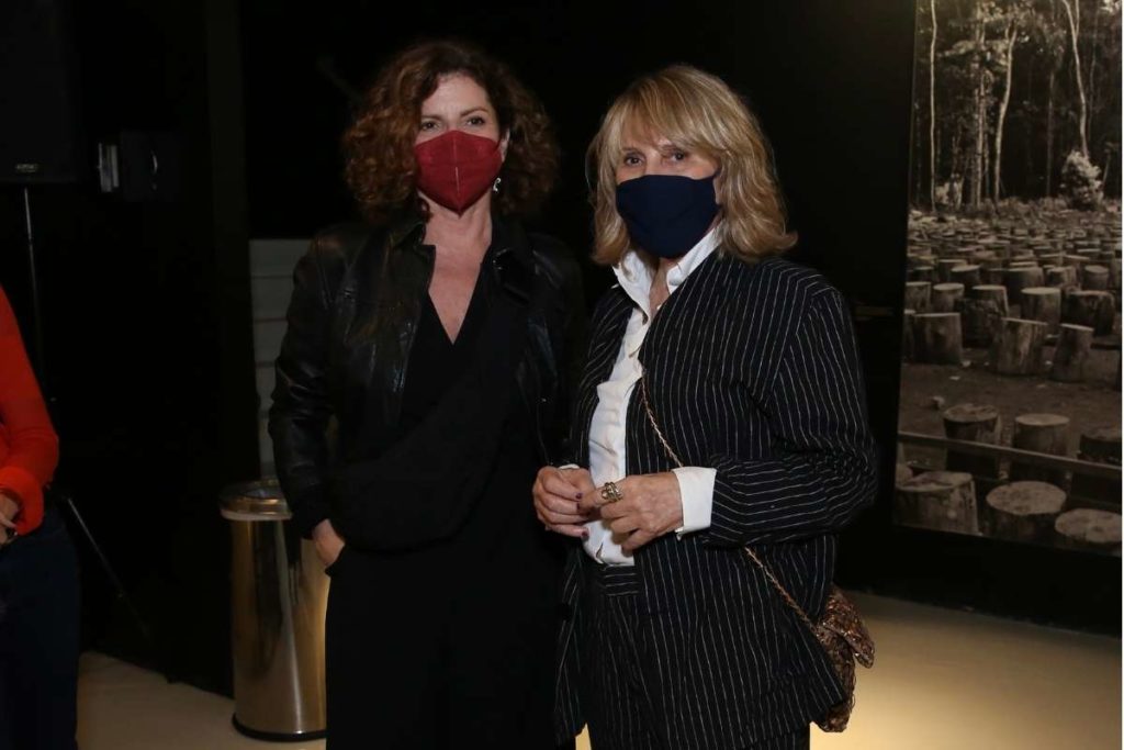 Débora Bloch e Renata Sorrah marcam presença na estreia de Marighella no Rio de Janeiro. Foto: Roberto Filho/Brazil News