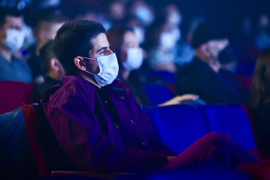 Enzo Celulari na platéia de 