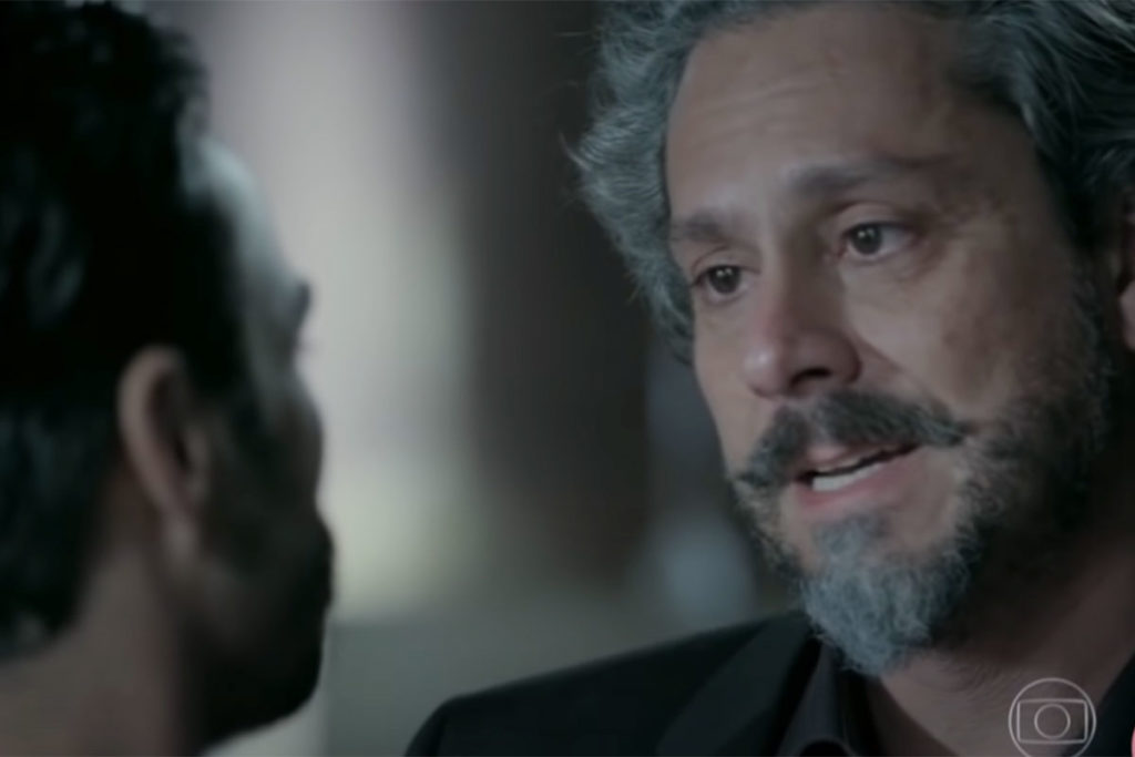 O Comendador (Alexandre Nero) enfrenta o filho em Império