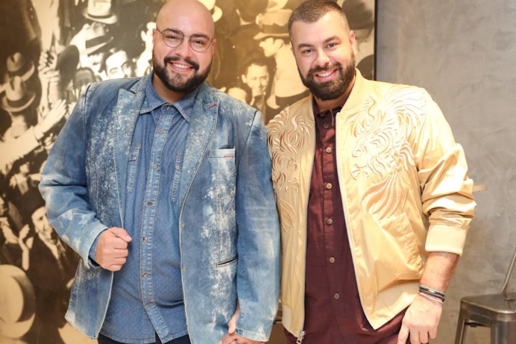 thiago-abravanel-e-marido-prestigiam-claudia-raia