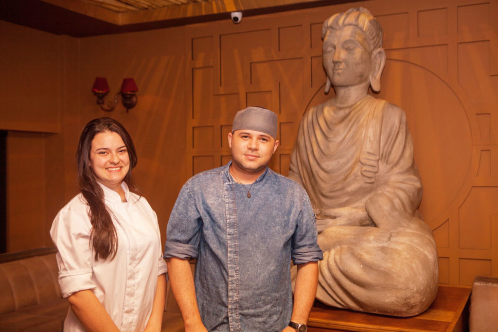 Chef do restaurante dentro do Jockey Club Brasileiro