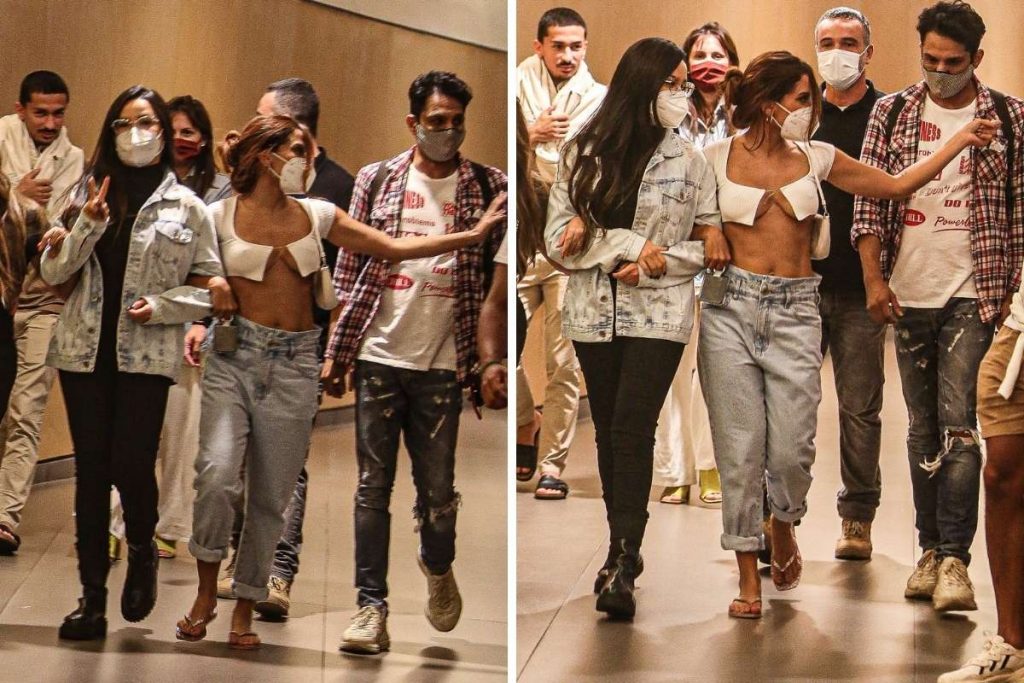 Anitta e Juliette curtem cinema juntas no Rio de Janeiro