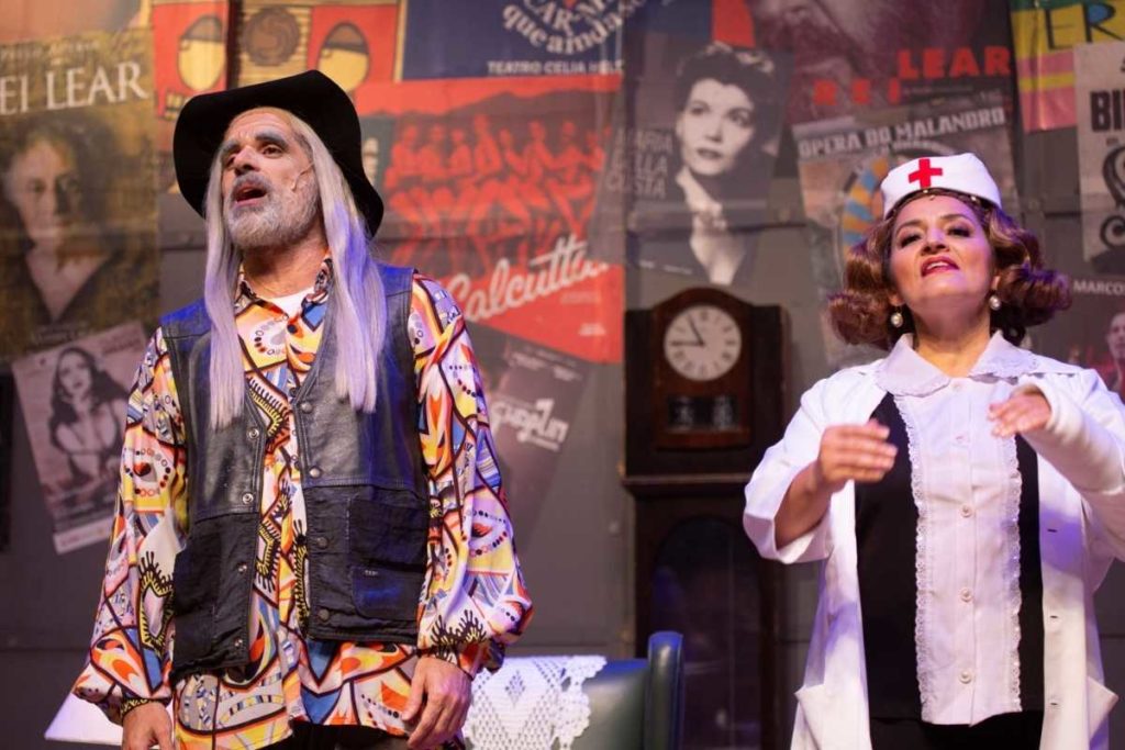 Elenco atuando em Forever Young