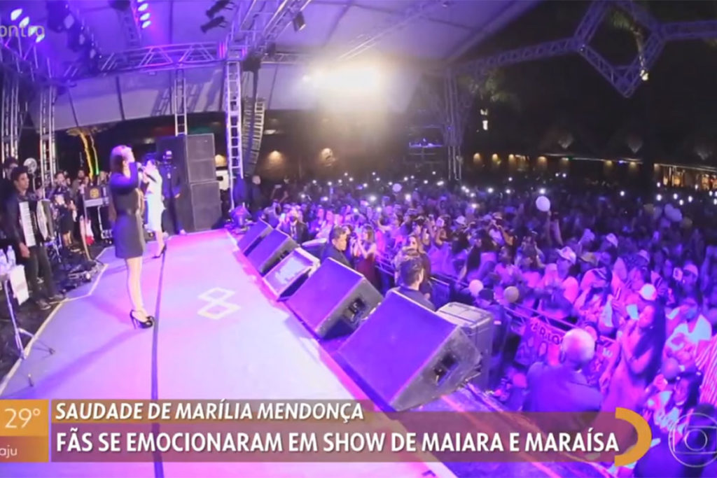 O público cantou com Maiara e Maraísa, homenagem à Marília Mendonça, em Lorena