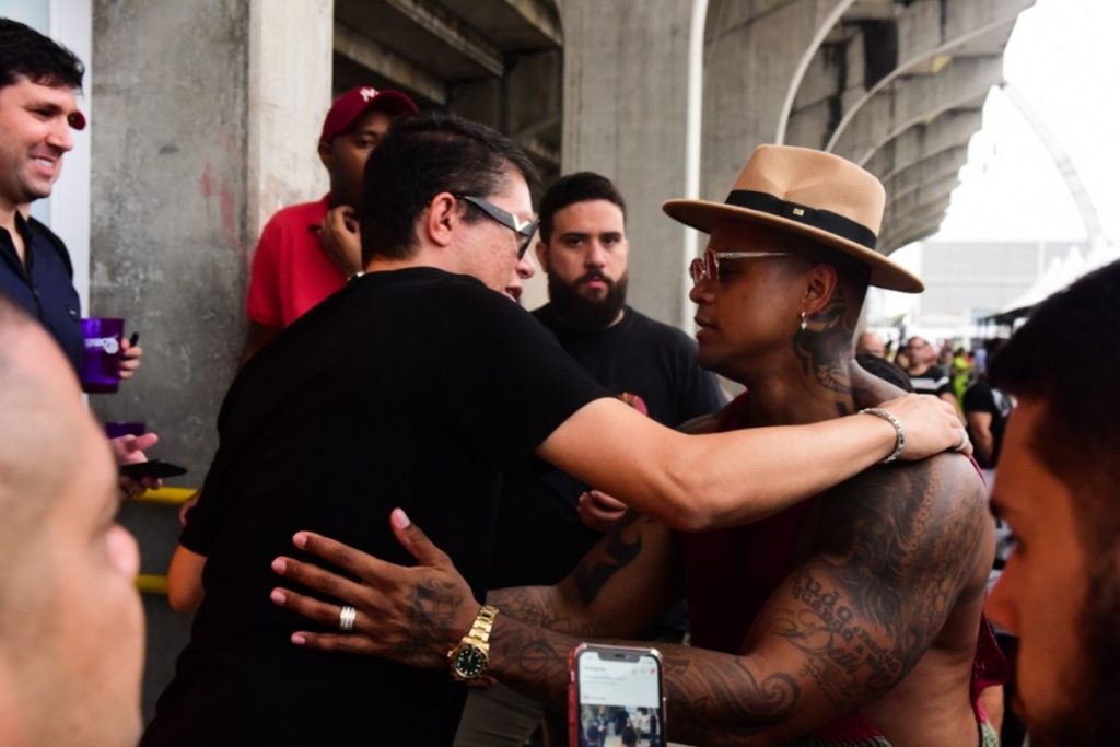 Dj Ivis e Leo Santana