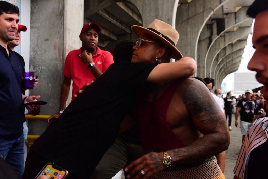 Dj Ivis e Léo Santana