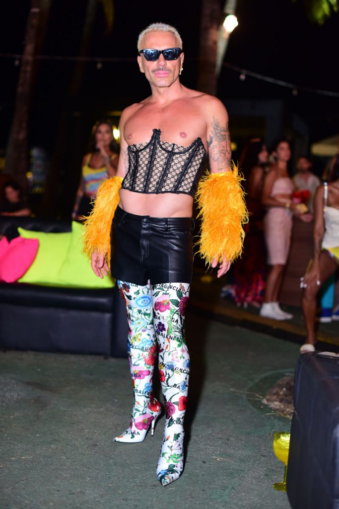 Matheus Mazzafera na Farofa da GKay