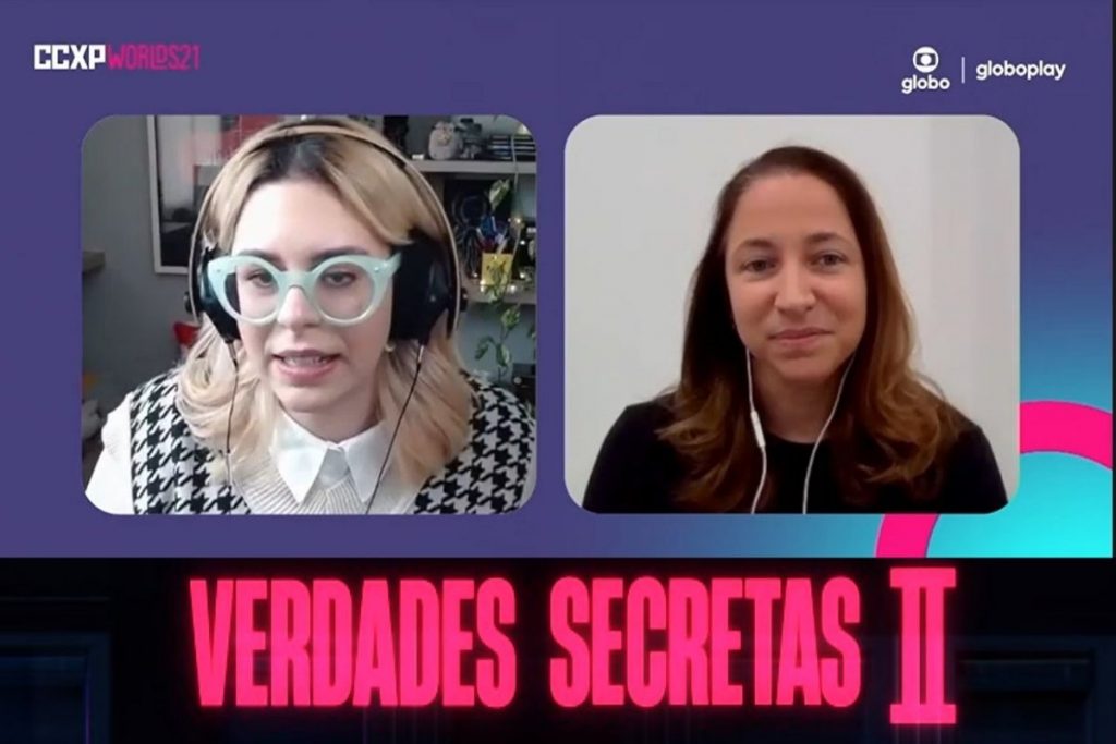 Fotomontagem com painel da Globoplay na CCXP Worlds 21 e logo de Verdades Secretas 2