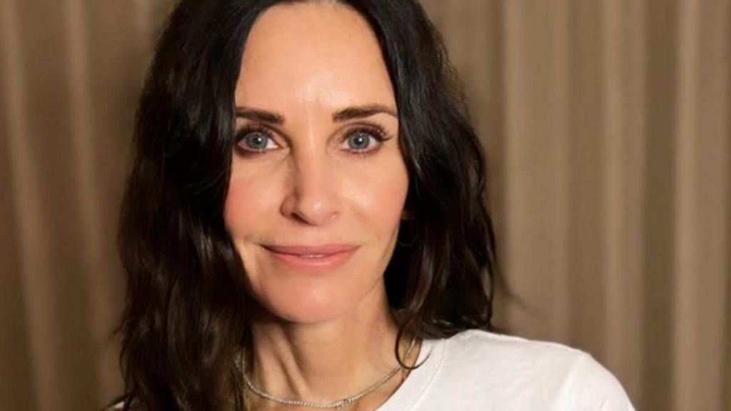 Courteney Cox sorrindo