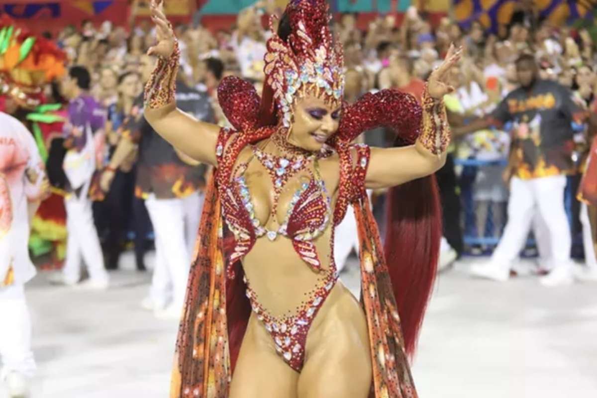 Carnaval: Rio vai exigir comprovante de vacina para desfiles