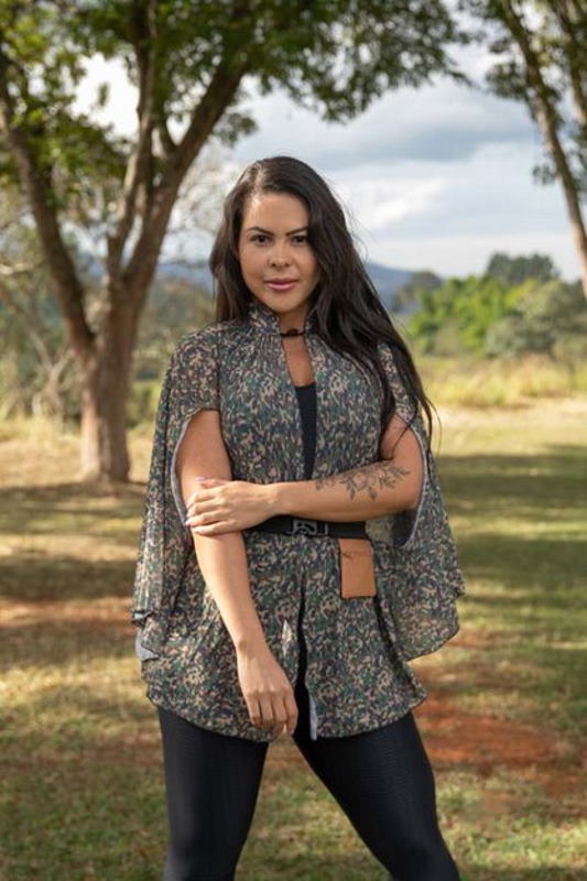 ADRIANA SANTIAGO, 30 anos