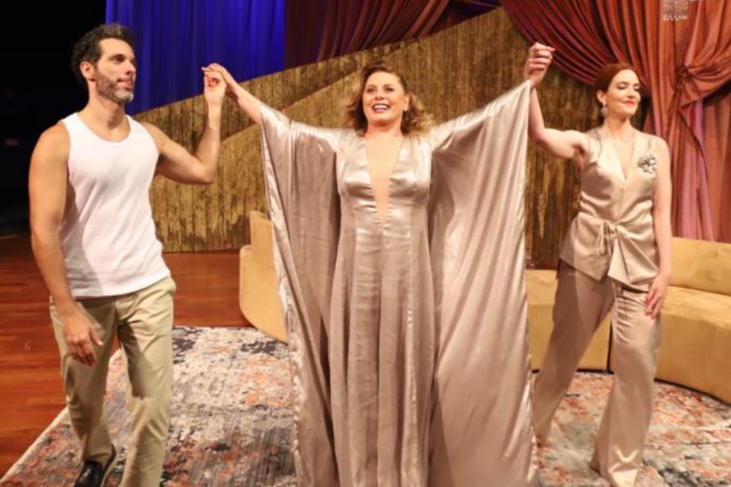 Vera Fischer estreia espetáculo no Rio de Janeiro