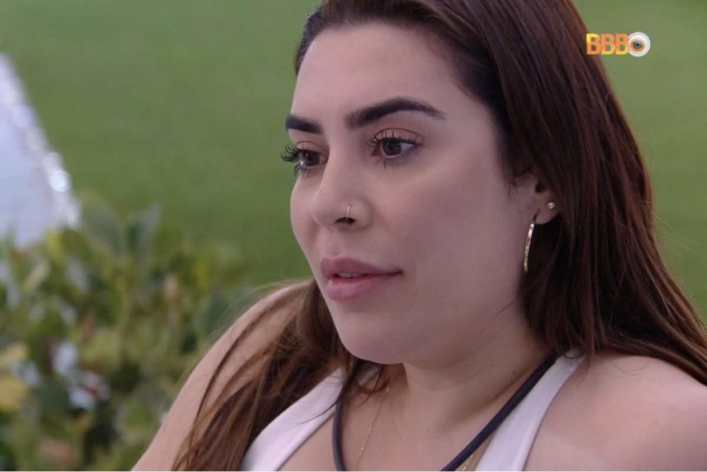 BBB22: No paredão, Arthur Aguiar chora após conselho de Naiara Azevedo