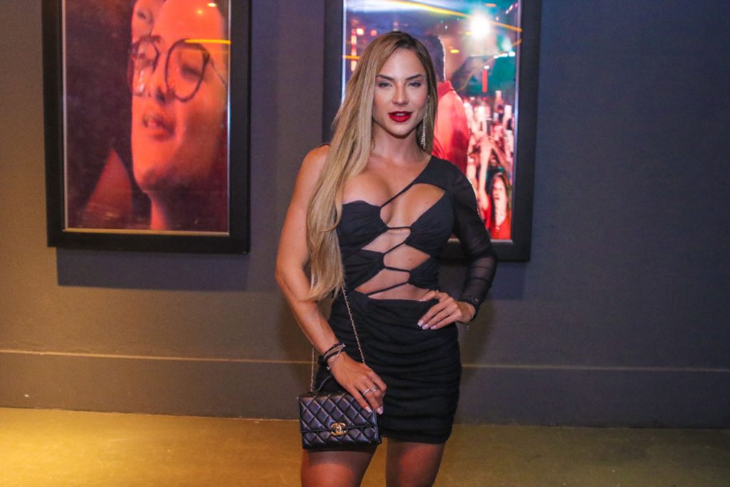 Gabi Martins arrasou na escolha do look