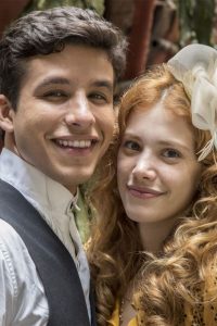 Inácio (Ricky Tavares) e Arminda (Carolina Dellarosa 