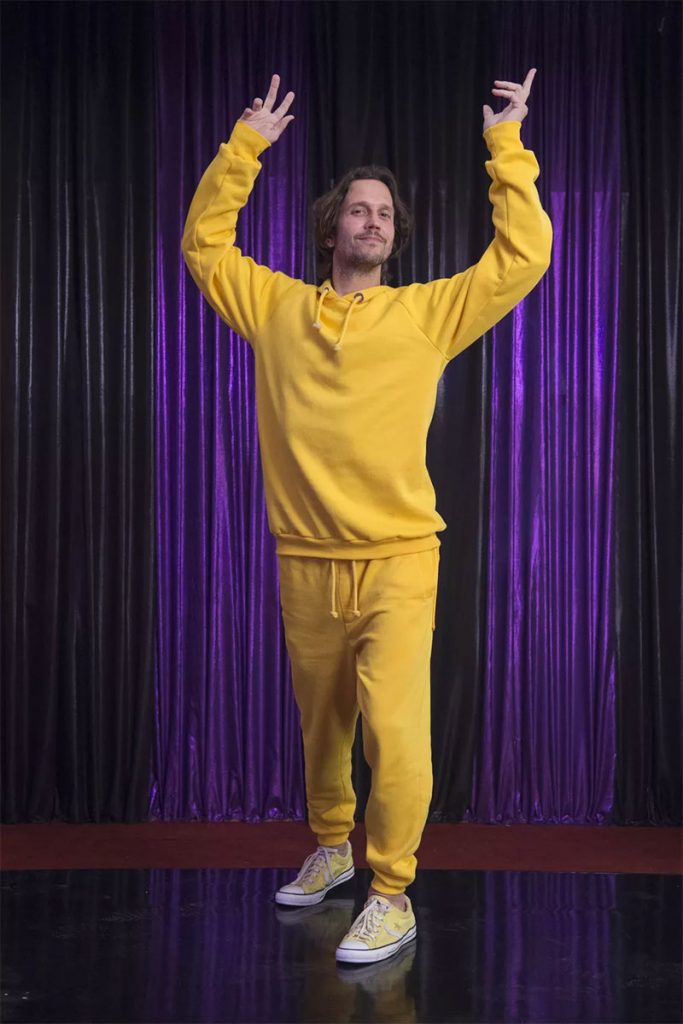 Neném no corpo de Paula em