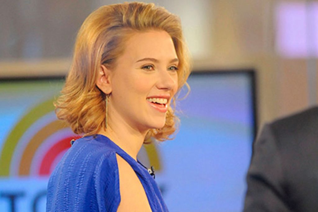 Scarlett Johansson também possui herpes