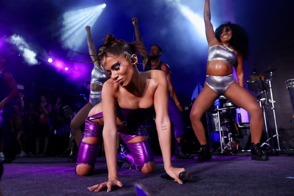 Anitta se apresenta no Carnaval de São Paulo