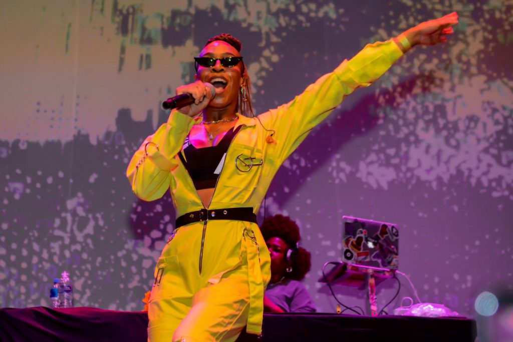 Karol Conká em evento para Marielle Franco