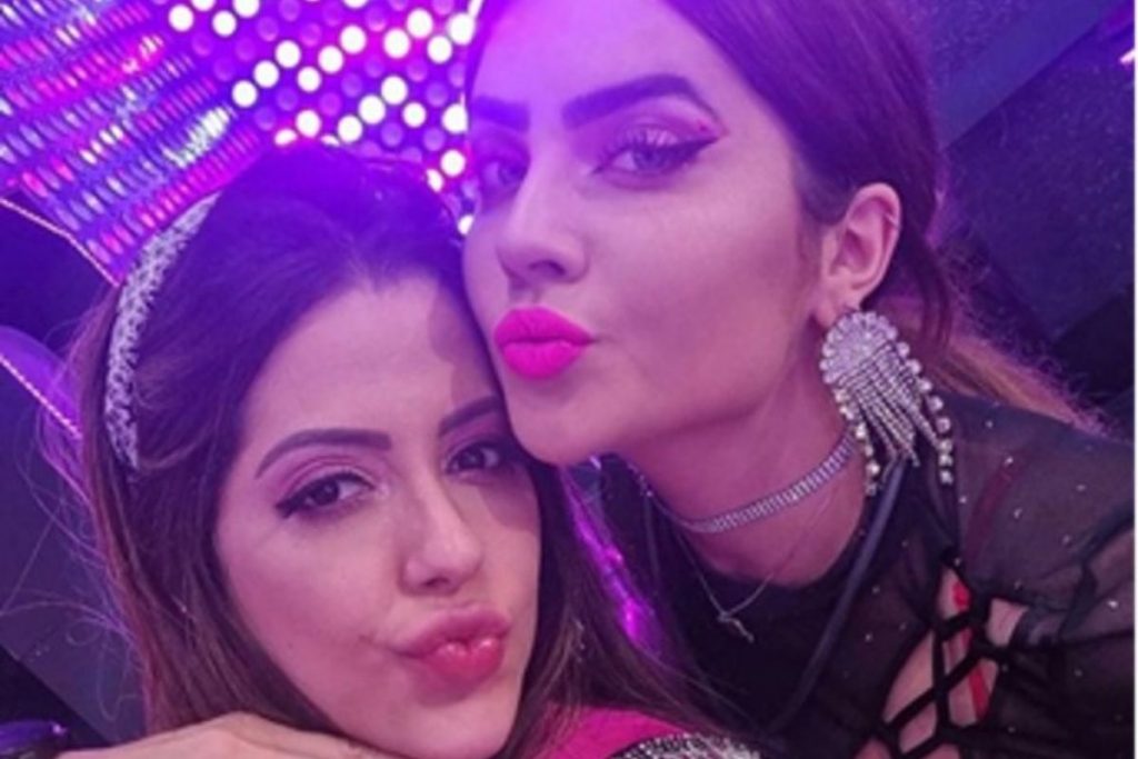 Laís e Jade Picon na festa Avon no BBB22