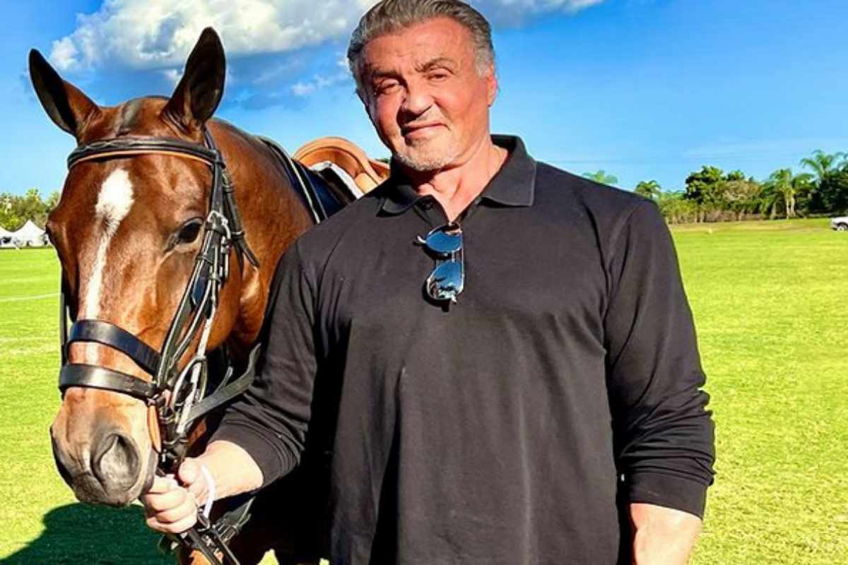 Sylvester Stallone com um de seus cavalos