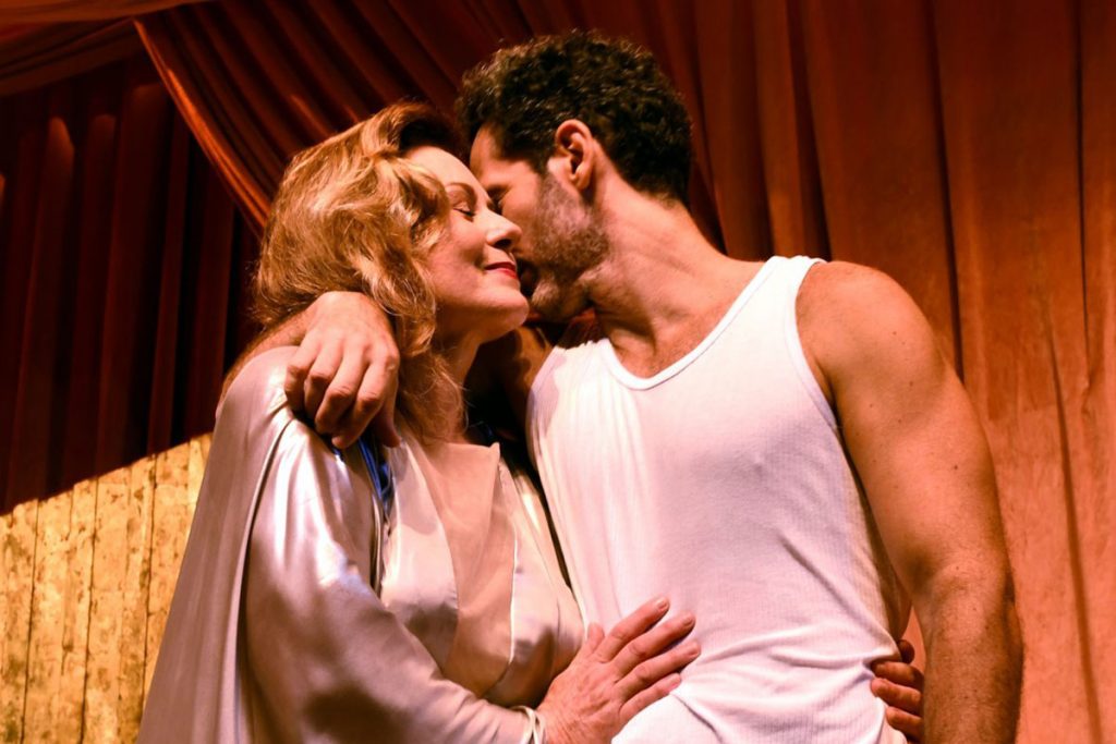 Vera Fischer e Mouhamed Harfouch atuaram lindamente