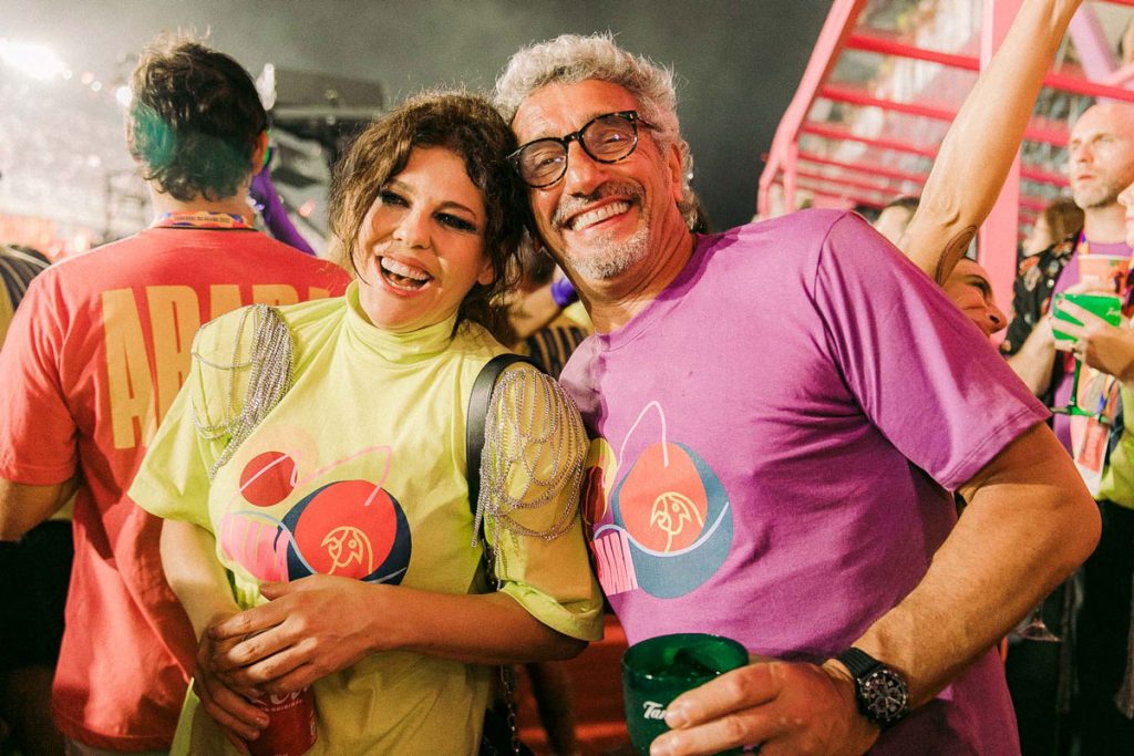 Bárbara Paz e Emmanuel Bassoleil em camarote