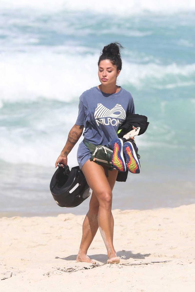 Aline Campos na hora de ir para casa!