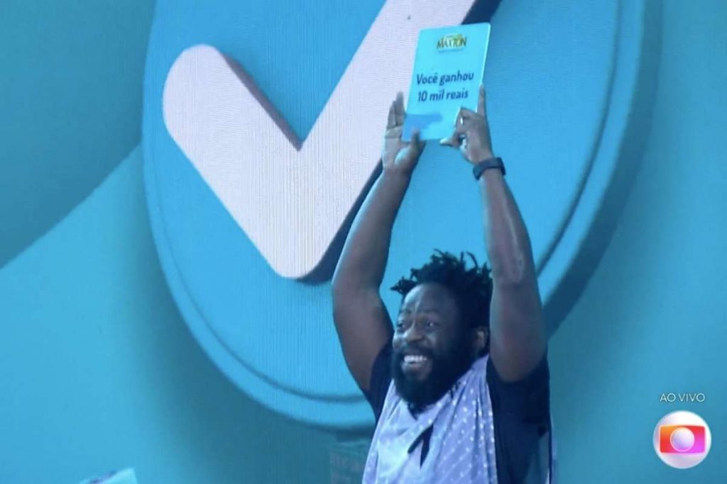 BBB22: Douglas vence a Prova do líder e surpreende com VIP
