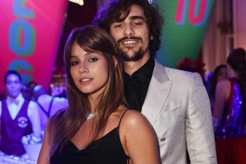 bruno montaleone e namroada no baile da vogue 2022
